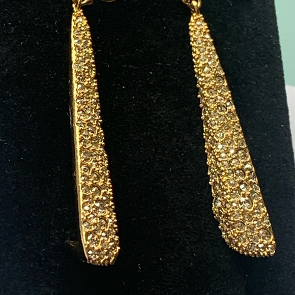 ALEXIS BITTAR • Vintage Miss Havisham Modern Sculpted Crystal Encrusted Earrings - Picture 7 of 8